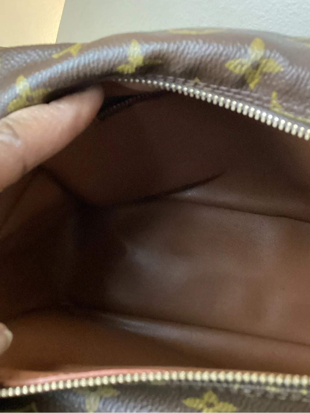 Louis Vuitton Monogram Nile Unisex GM Canvas Bag in Brown - Picture 16 of 16